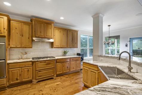 26335 Marsh Pond San Antonio TX 78260
