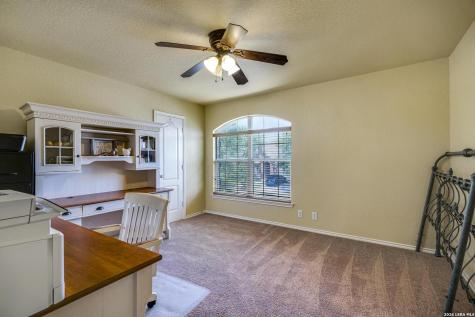 26335 Marsh Pond San Antonio TX 78260
