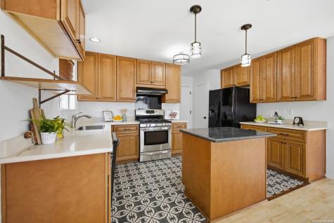 2858 Burning Rock Street San Antonio TX 78247