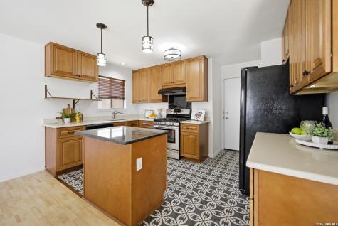2858 Burning Rock Street San Antonio TX 78247