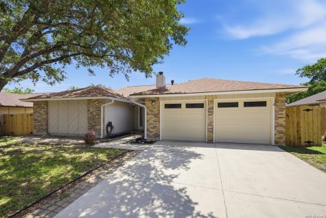 2858 Burning Rock Street San Antonio TX 78247