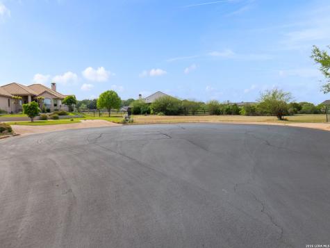 26604 Hunters Grove Court Spicewood TX 78669