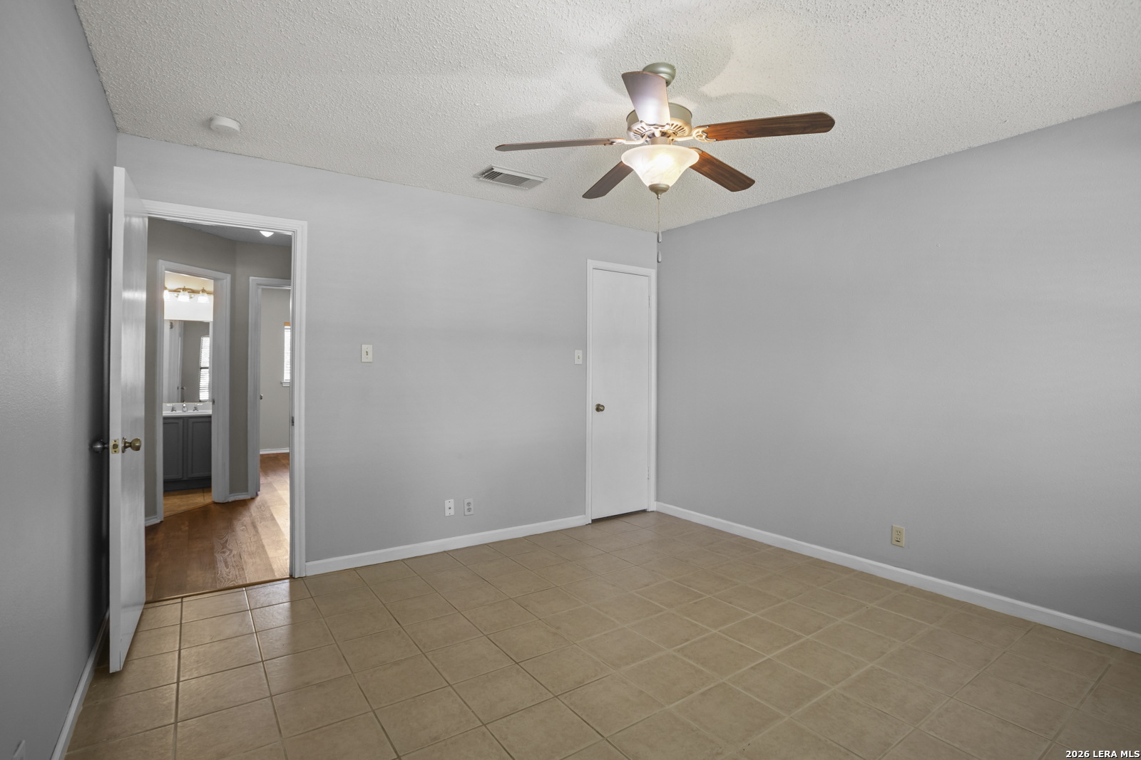 7602 Echo Glade San Antonio TX 78249