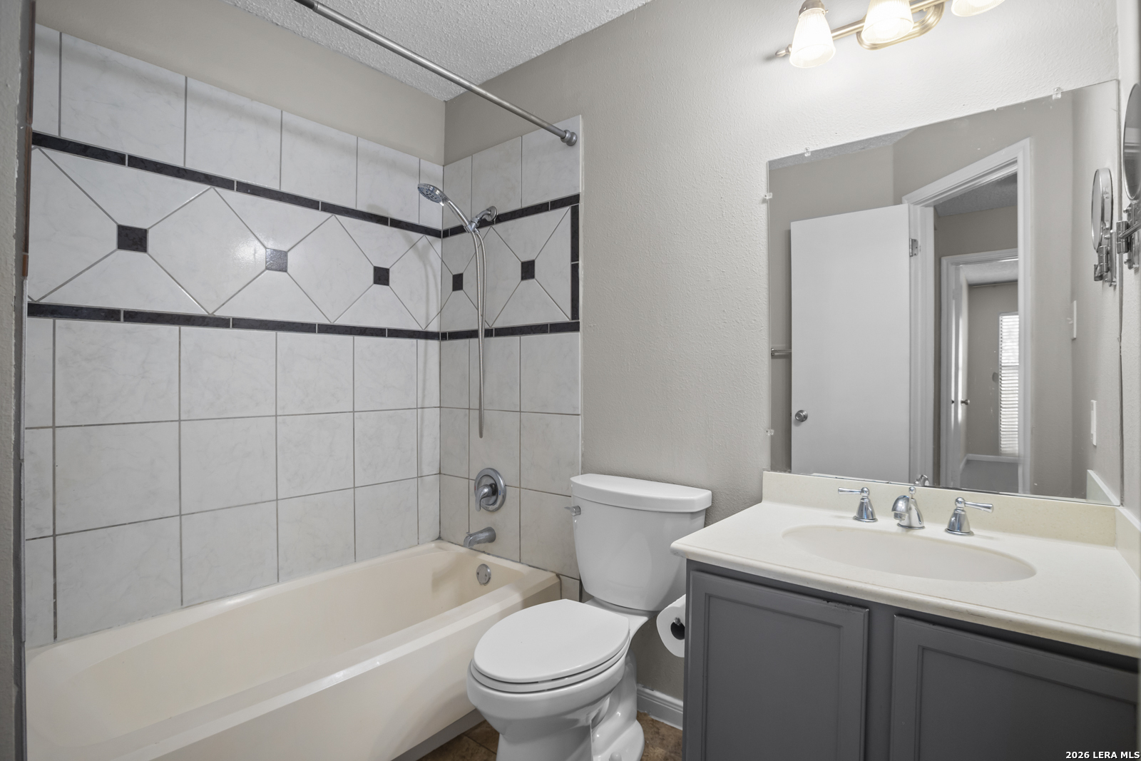 7602 Echo Glade San Antonio TX 78249