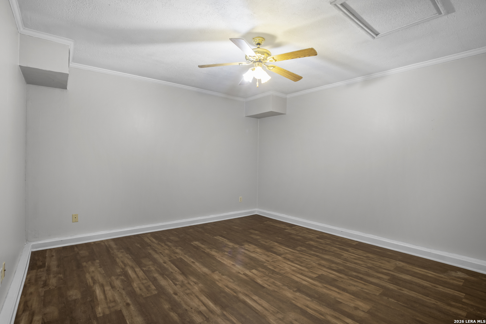 7602 Echo Glade San Antonio TX 78249