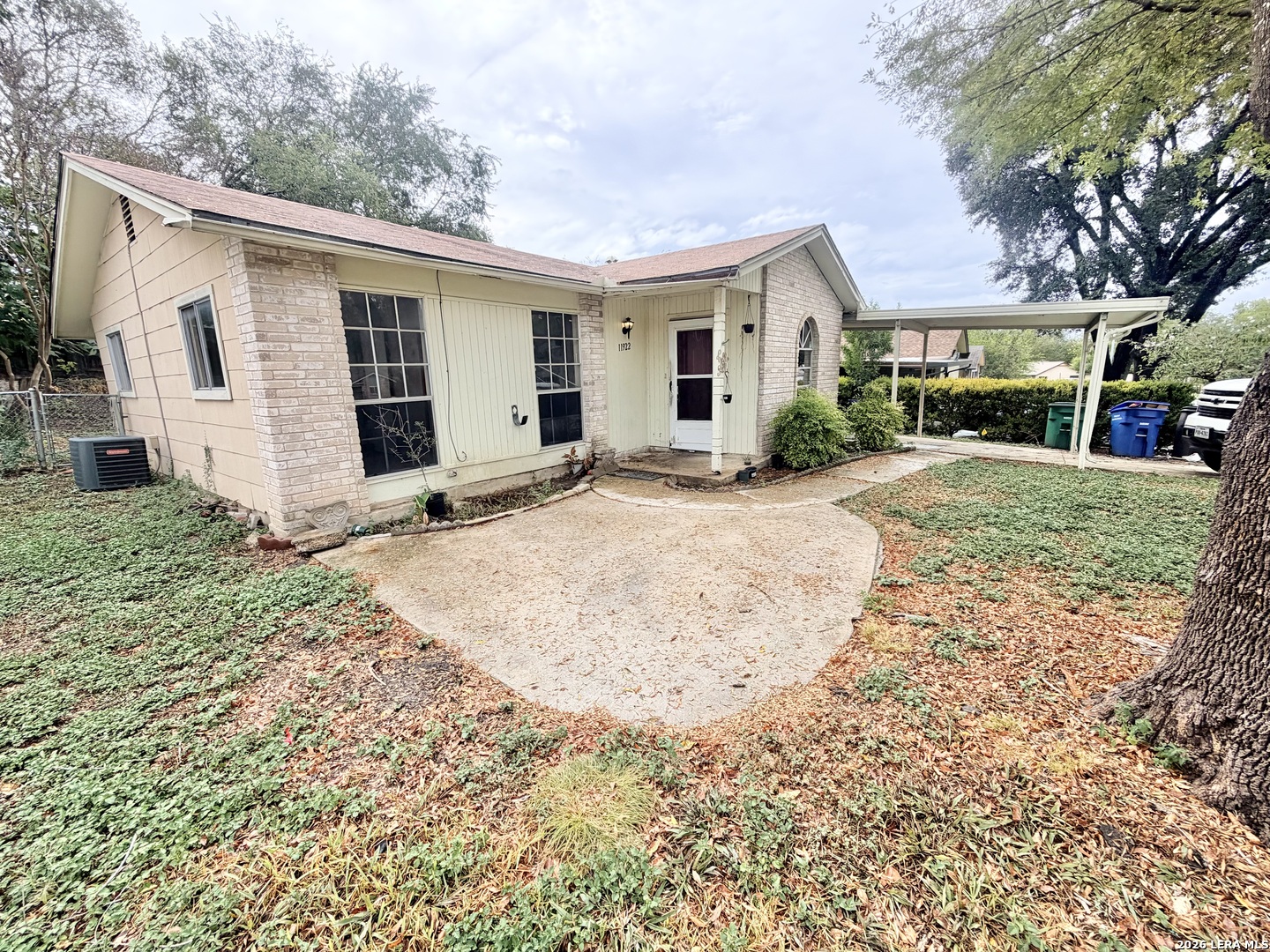 11922 Alamo Blanco Street San Antonio TX 78233