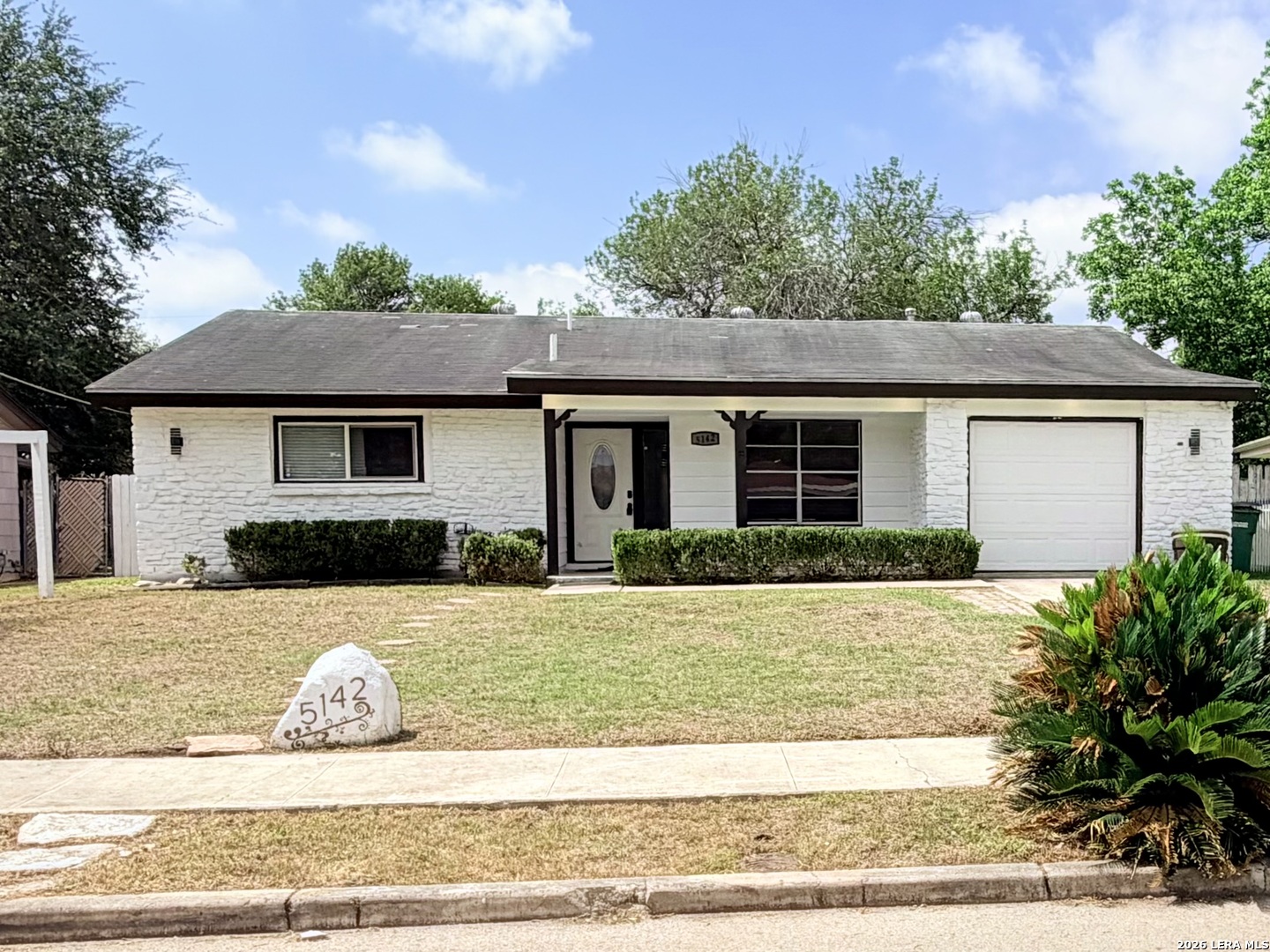 5142 Village Court San Antonio TX 78218