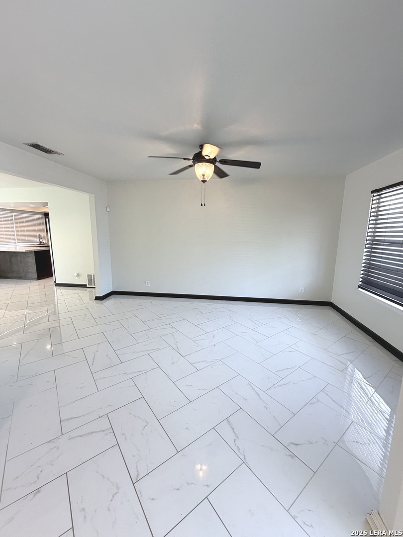 5142 Village Court San Antonio TX 78218