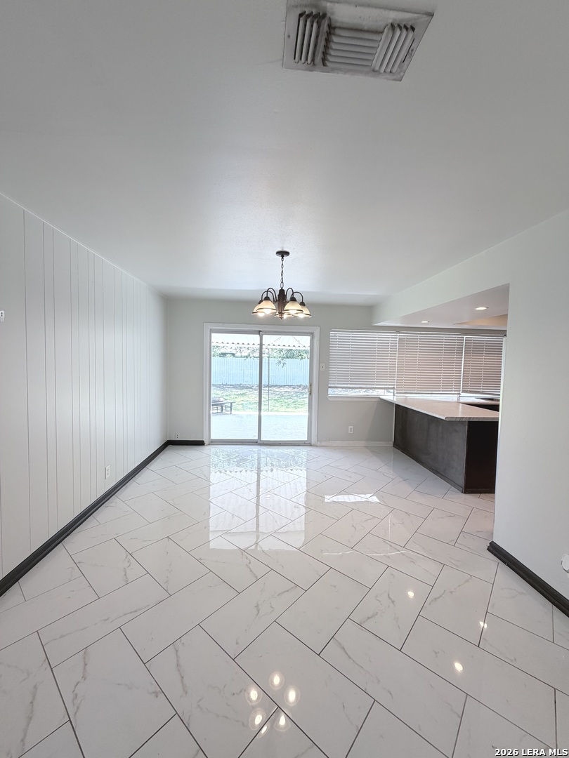 5142 Village Court San Antonio TX 78218