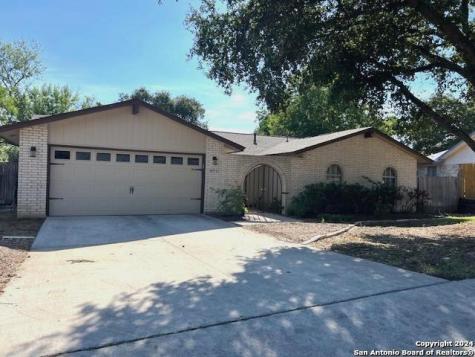 8711 Baytree Drive San Antonio TX 78240