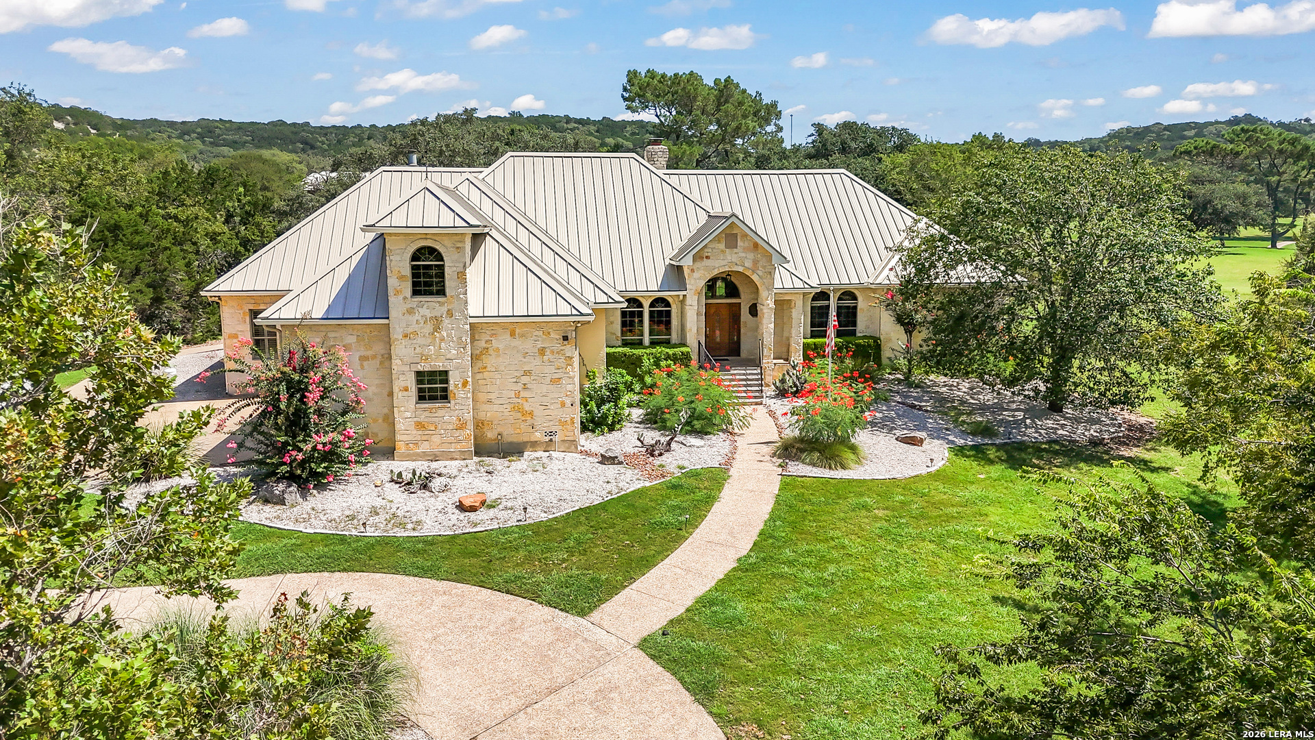 111 & 113 White Tail Drive Boerne TX 78006