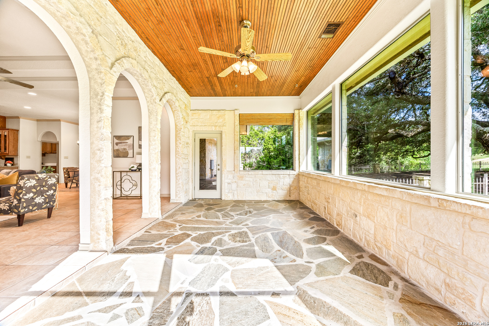 111 & 113 White Tail Drive Boerne TX 78006