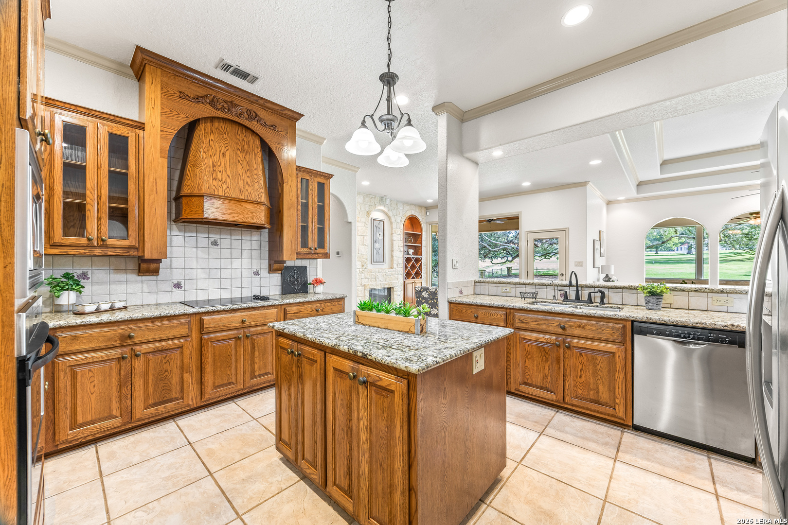 111 & 113 White Tail Drive Boerne TX 78006