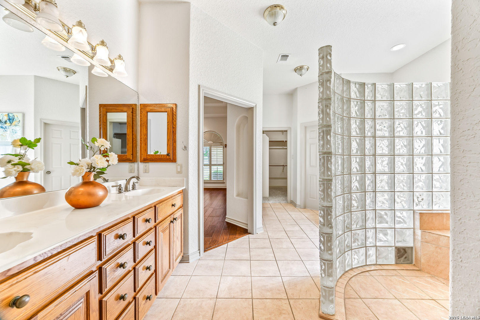 111 & 113 White Tail Drive Boerne TX 78006