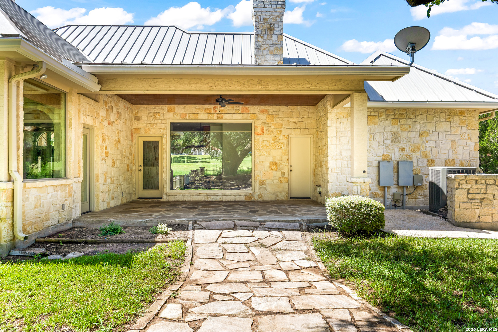 111 & 113 White Tail Drive Boerne TX 78006