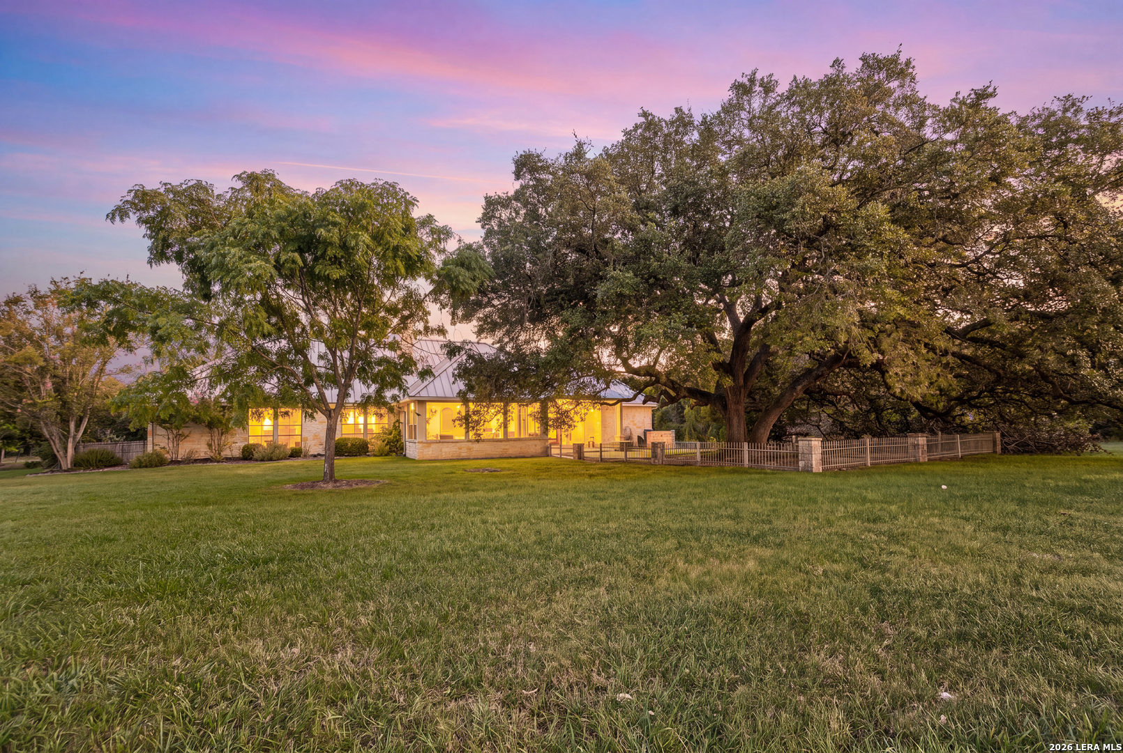 111 & 113 White Tail Drive Boerne TX 78006