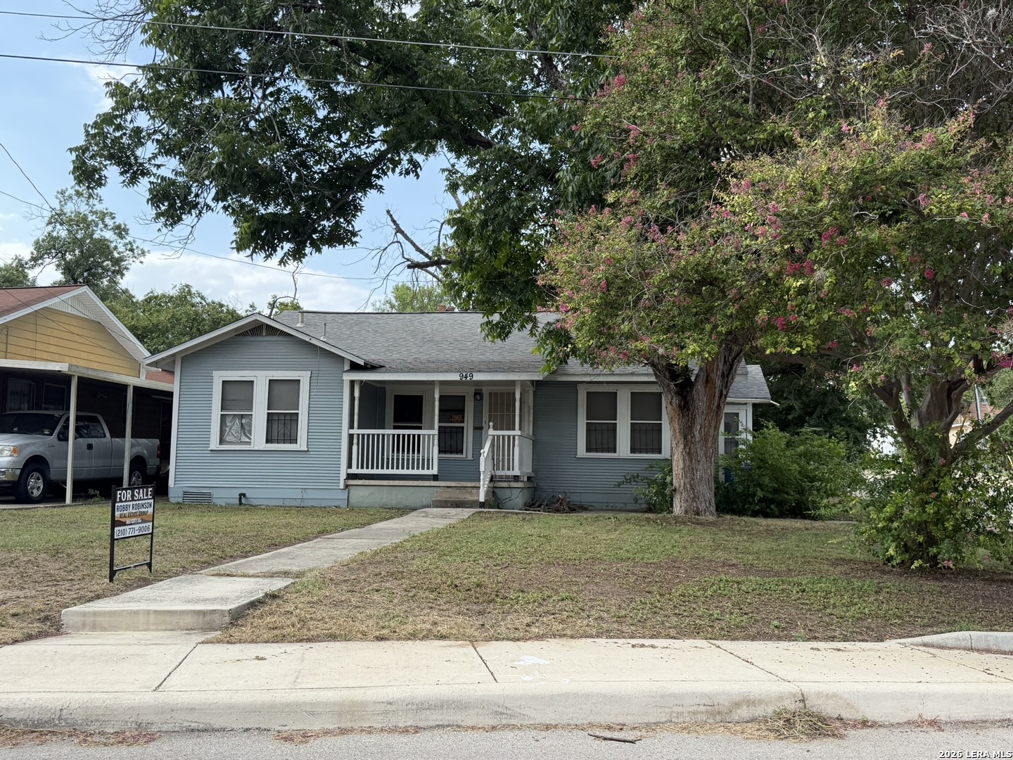 949 Aransas San Antonio TX 78210