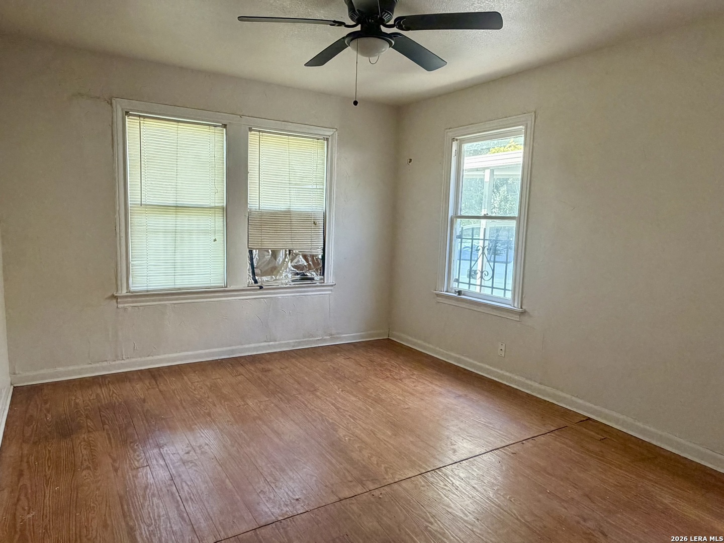 949 Aransas San Antonio TX 78210