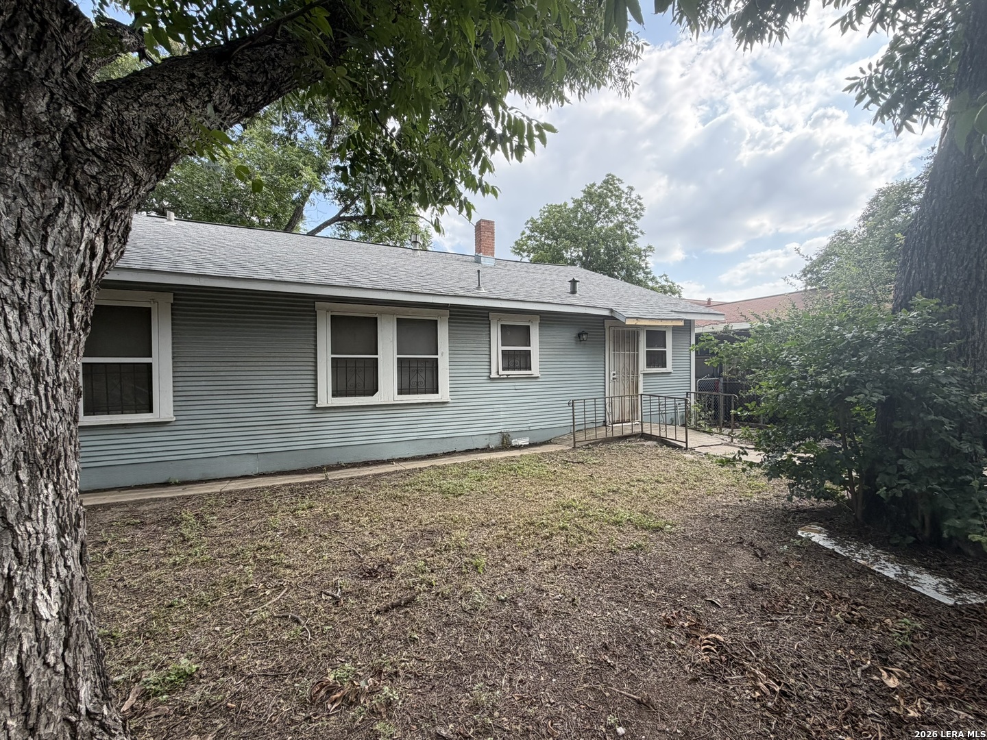 949 Aransas San Antonio TX 78210
