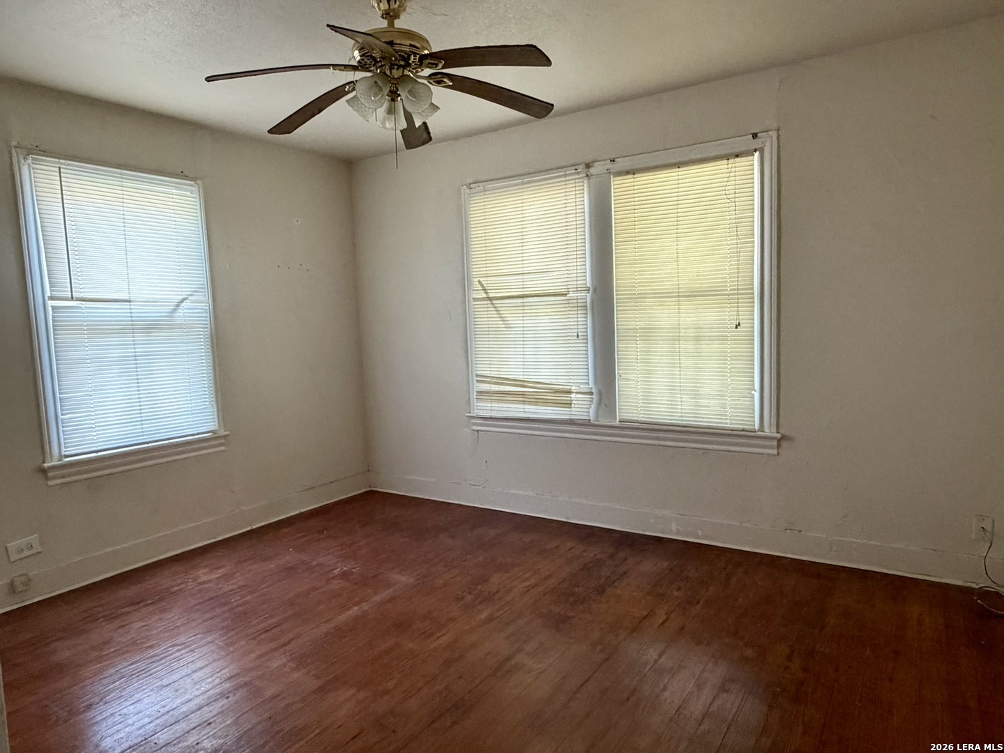 949 Aransas San Antonio TX 78210