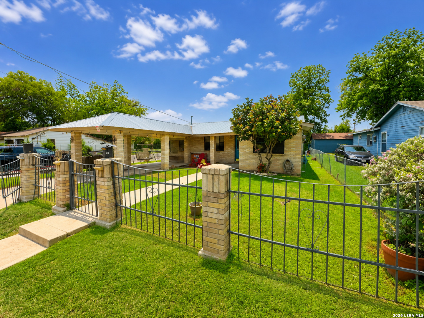 402 Chipinque San Antonio TX 78237