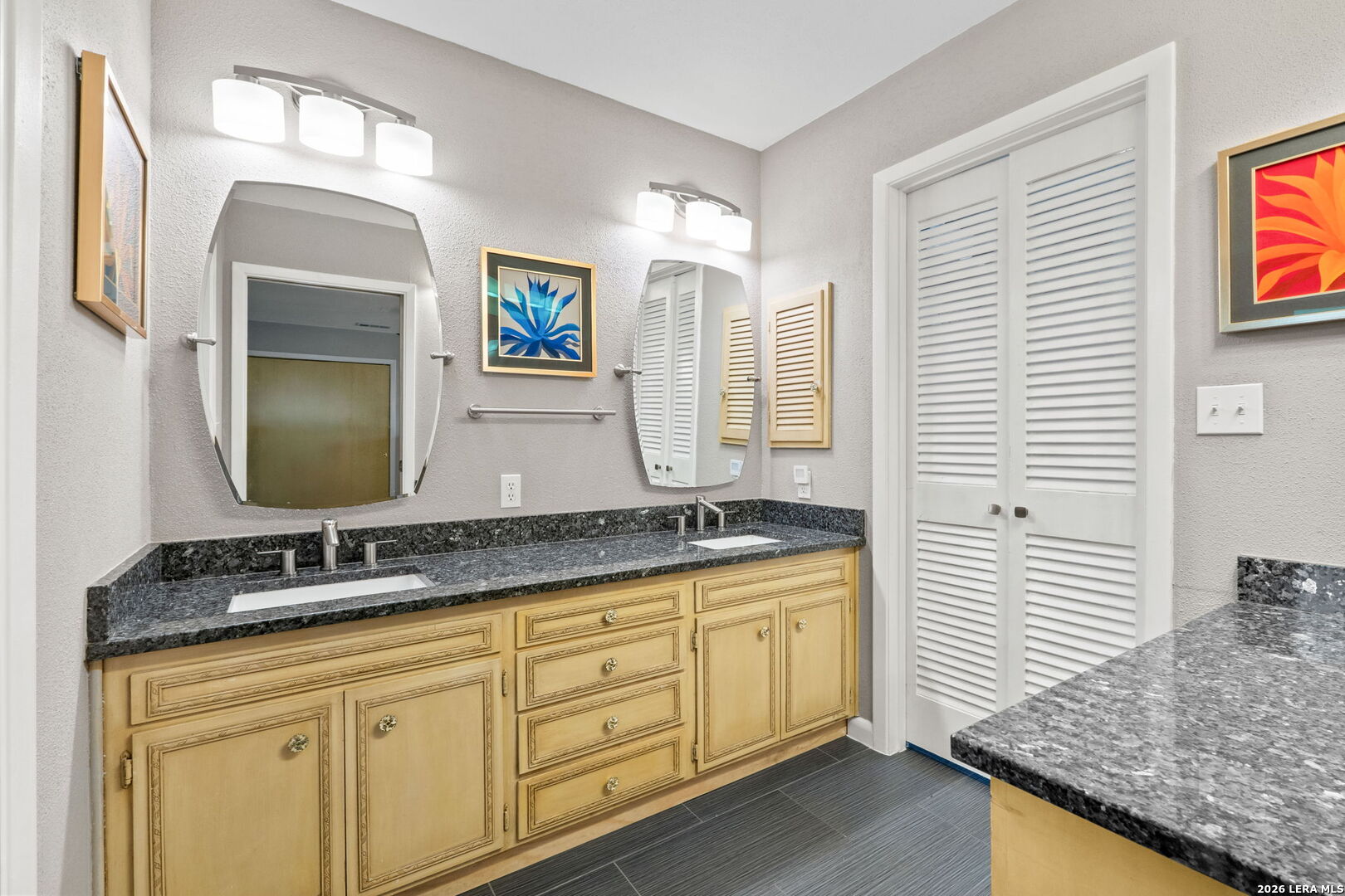 526 Crestway Drive Windcrest TX 78239