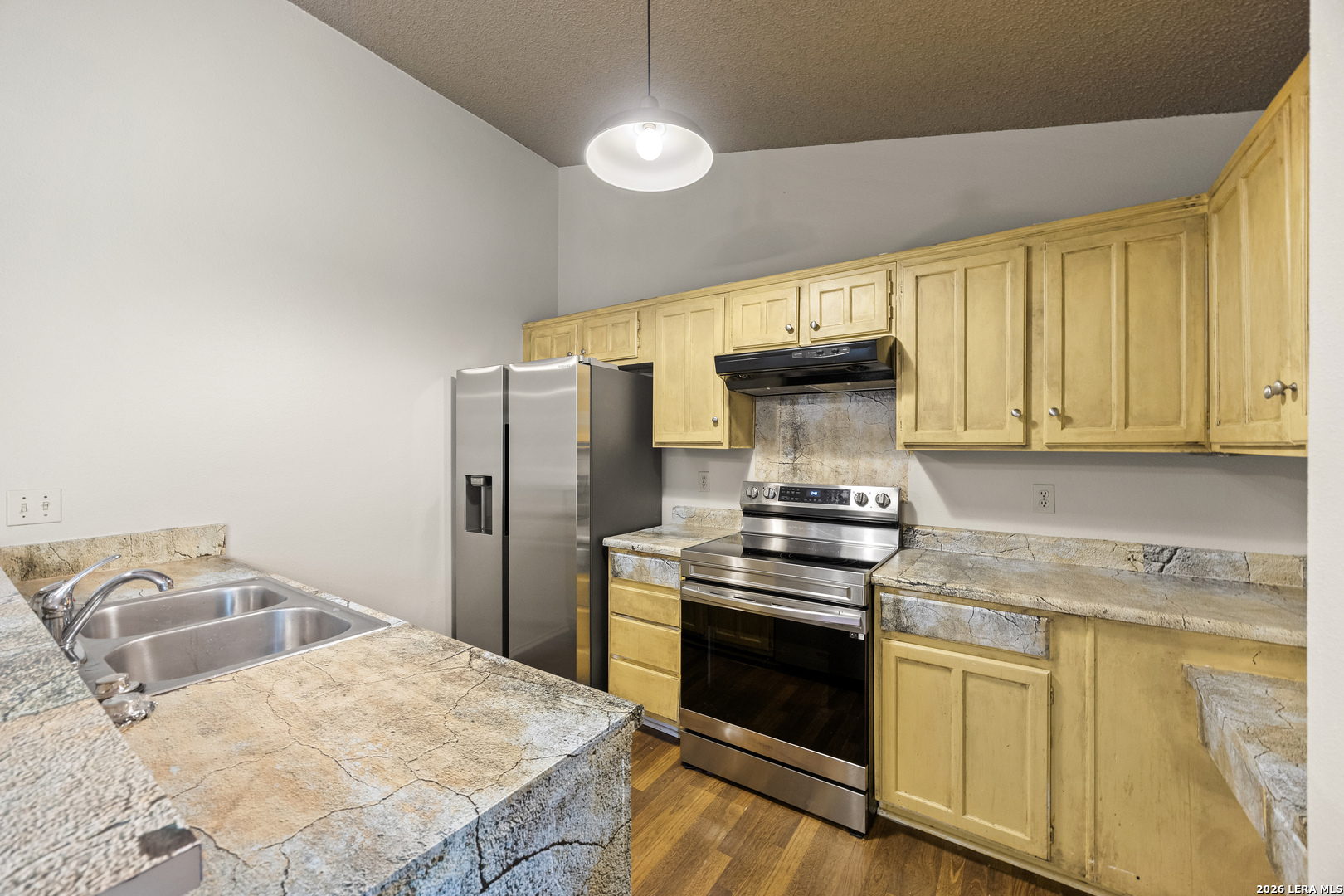 5502 Sunup San Antonio TX 78233
