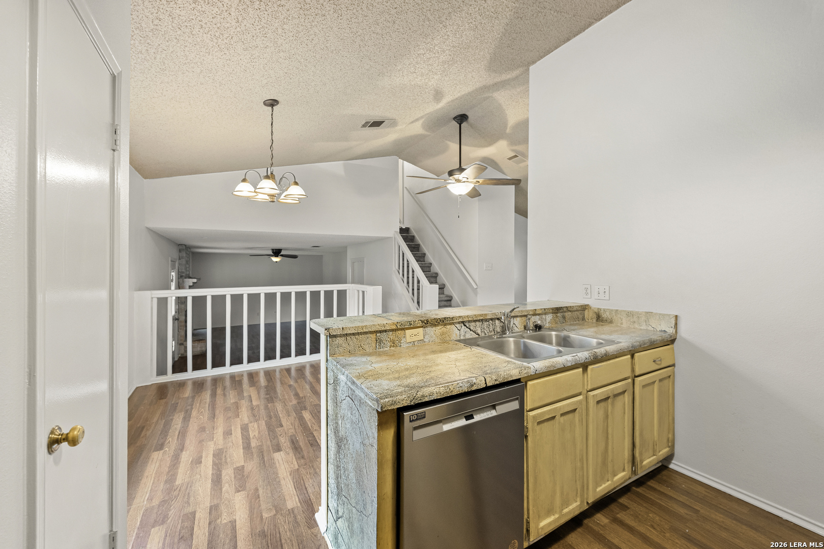 5502 Sunup San Antonio TX 78233