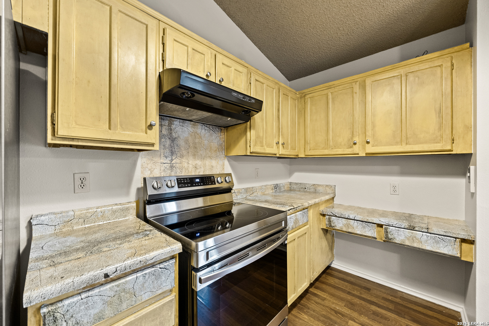 5502 Sunup San Antonio TX 78233