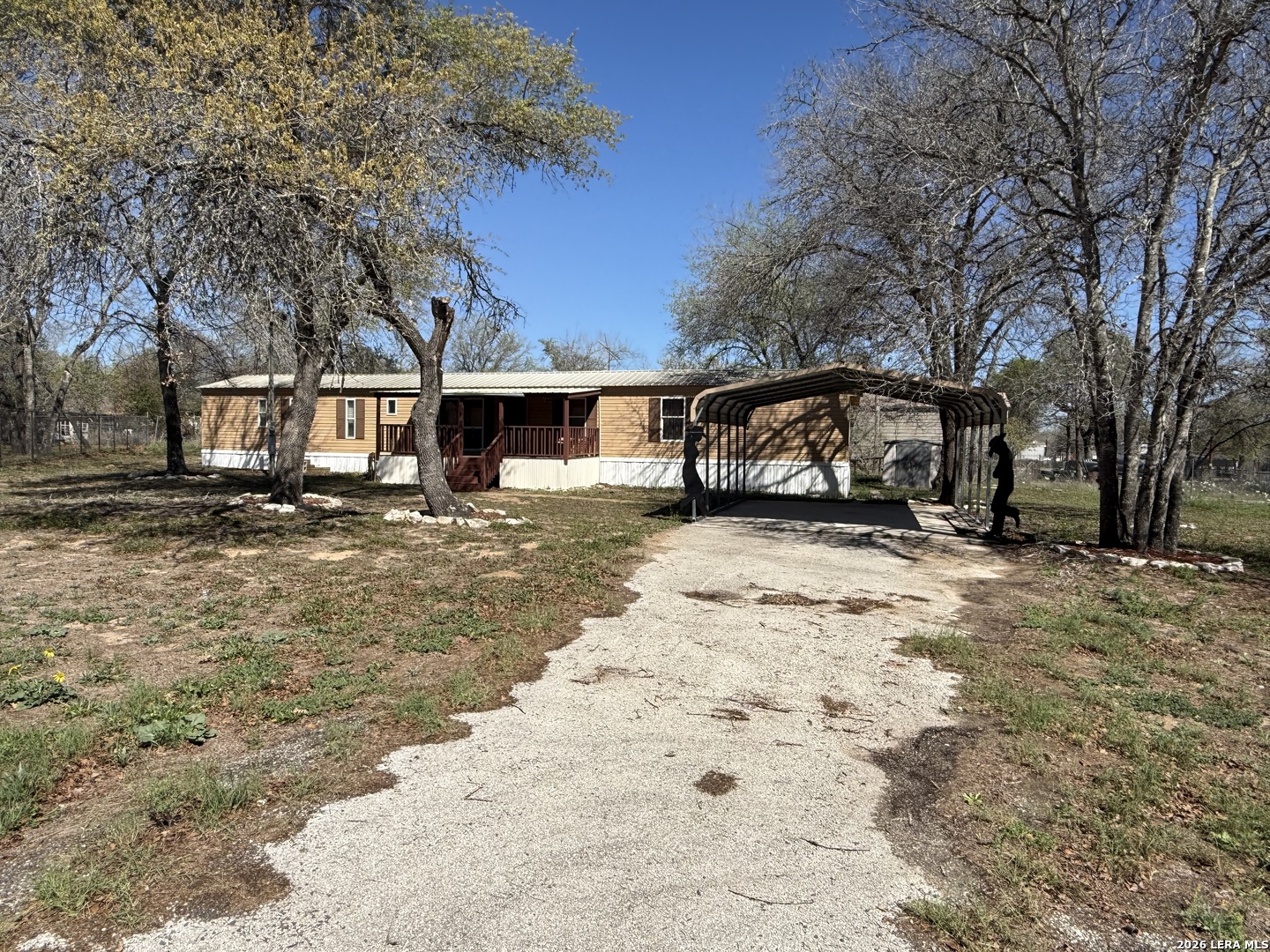23423 Copper Canyon Elmendorf TX 78112