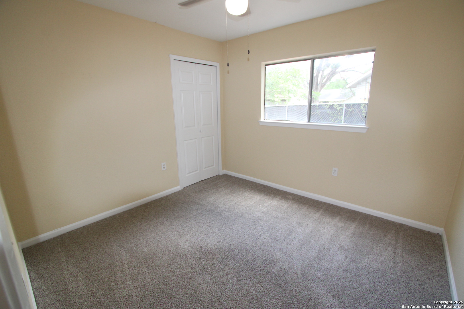 2706 Lakedon San Antonio TX 78222