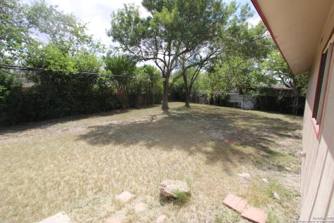 2706 Lakedon San Antonio TX 78222