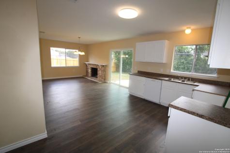 2706 Lakedon San Antonio TX 78222