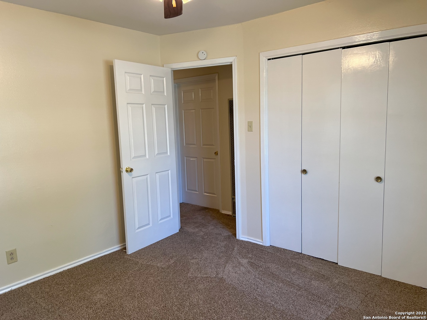 434 W Byrd Boulevard Universal City TX 78148