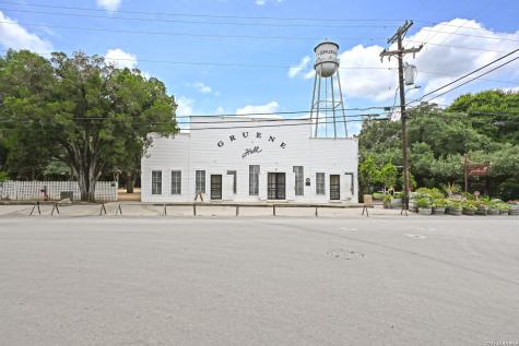 3125 Nister New Braunfels TX 78130
