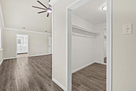 14131 Kings Meadows San Antonio TX 78231