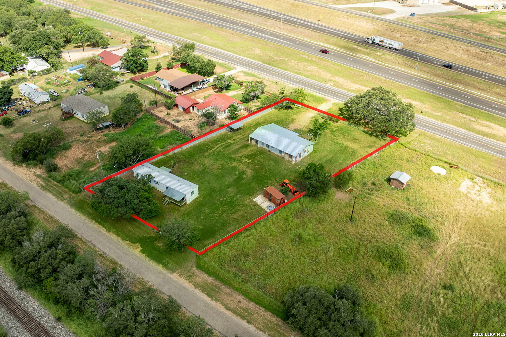 13950 Ih 35 Moore TX 78057