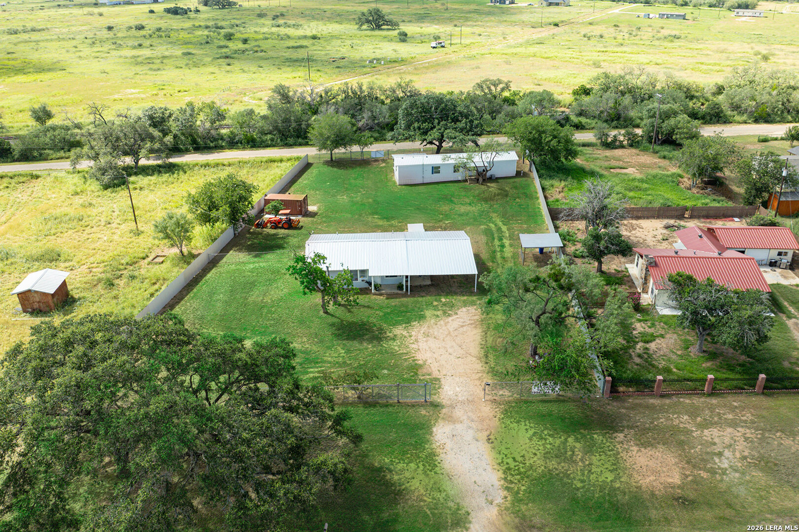 13950 Ih 35 Moore TX 78057