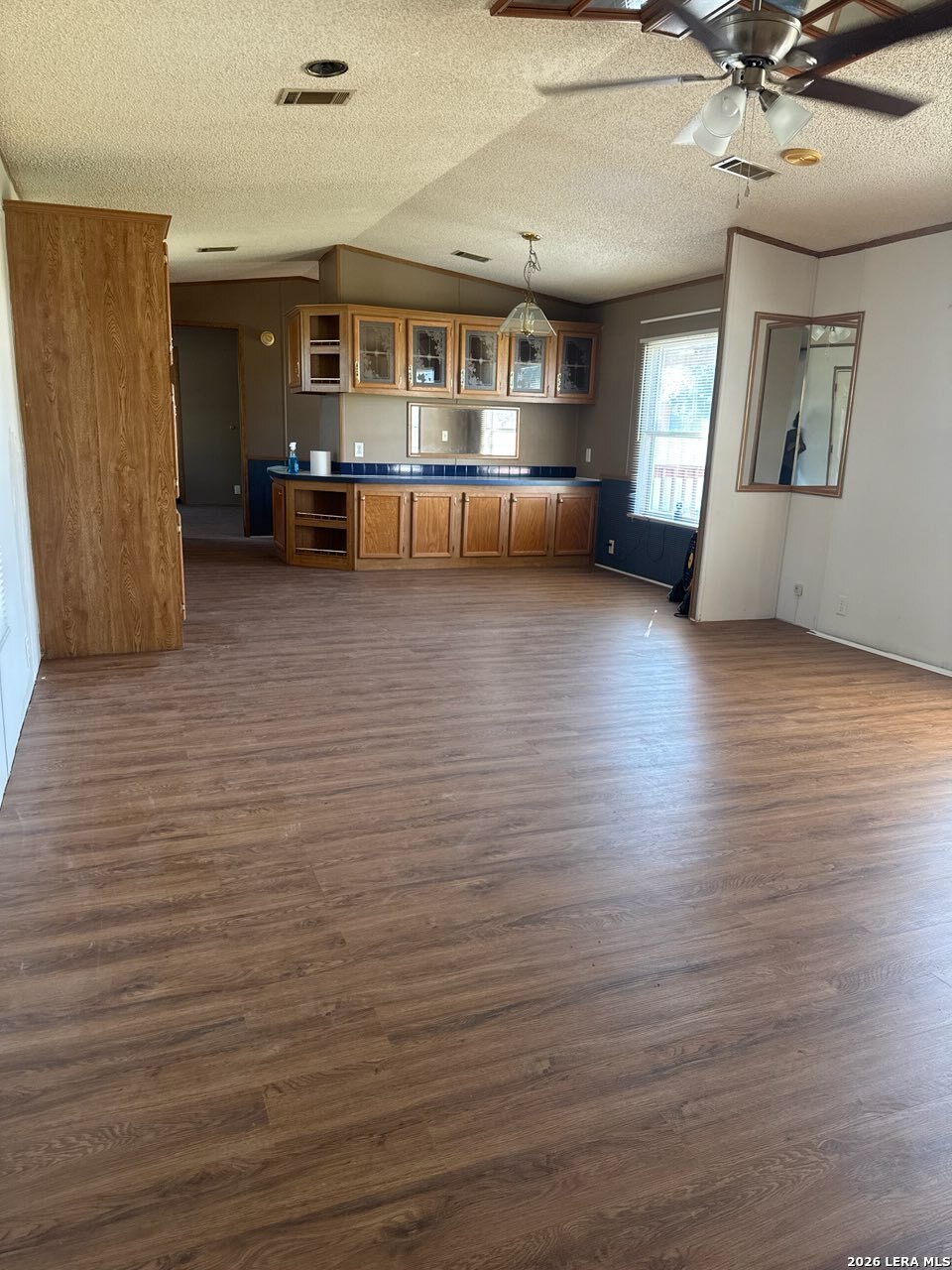13950 Ih 35 Moore TX 78057
