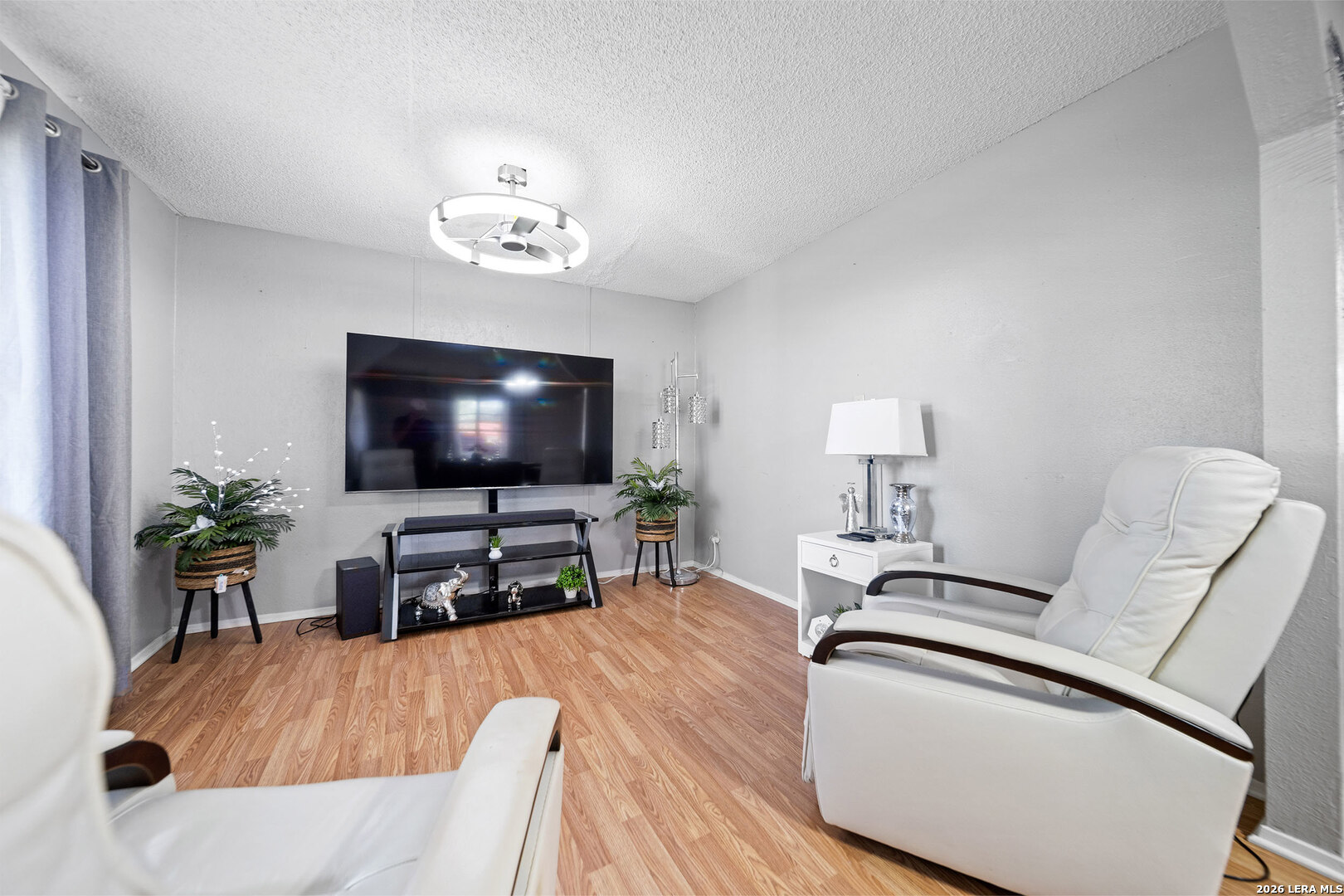 13950 Ih 35 Moore TX 78057
