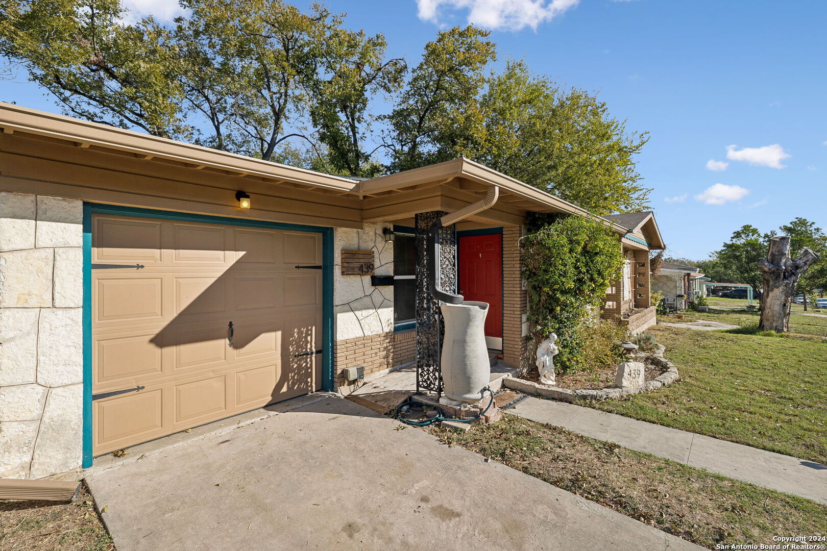 439 Future Drive San Antonio TX 78213