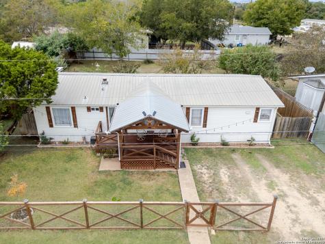 191 Big Rock Drive Bandera TX 78003