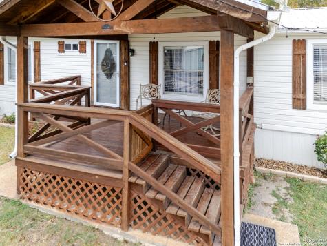 191 Big Rock Drive Bandera TX 78003
