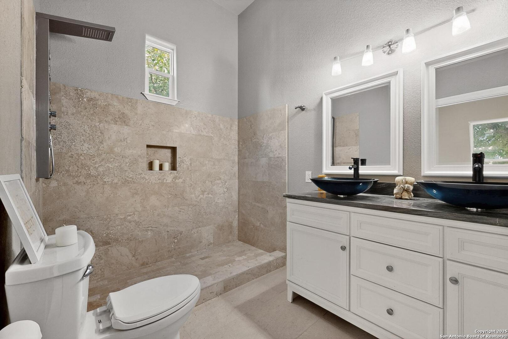 305 N Spruce San Antonio TX 78203