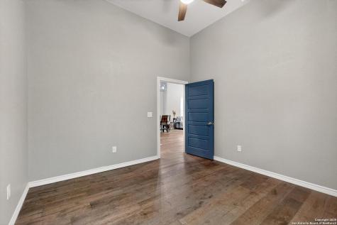 305 N Spruce San Antonio TX 78203