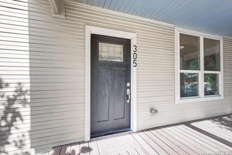 305 N Spruce San Antonio TX 78203