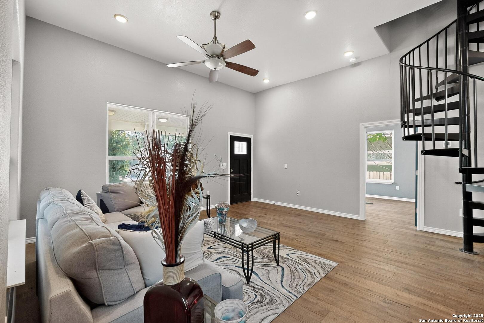 305 N Spruce San Antonio TX 78203