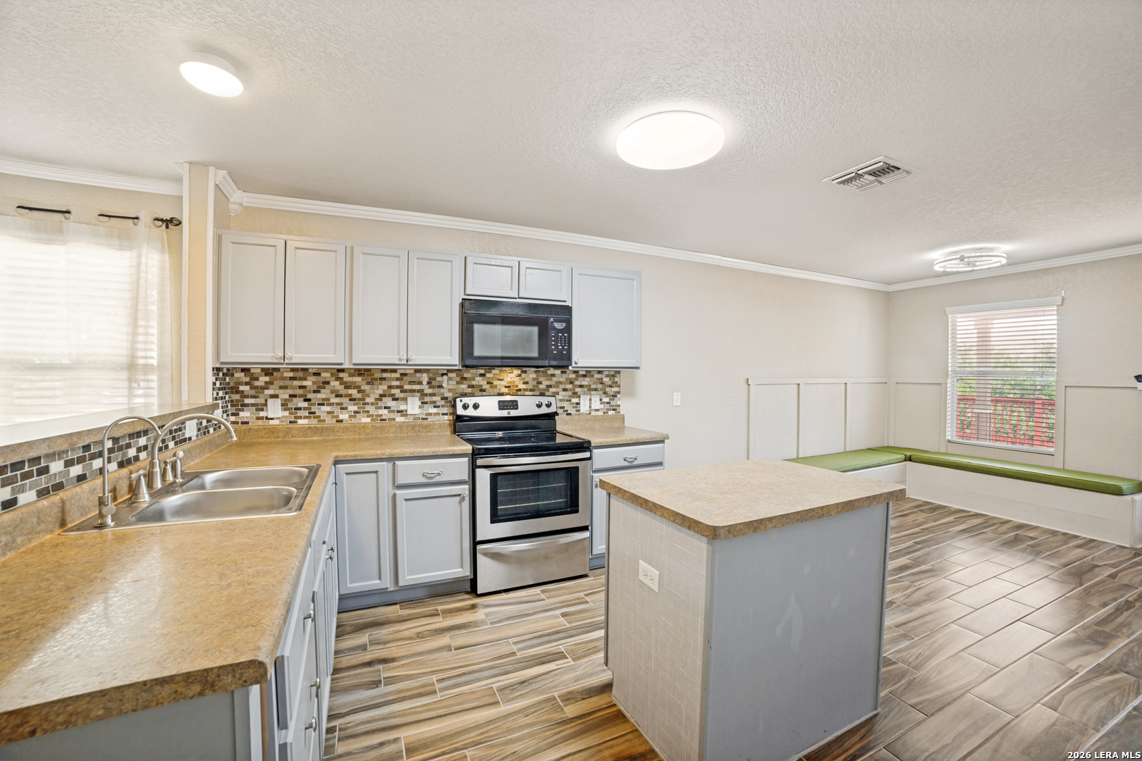 10951 Rustic Spoke San Antonio TX 78245