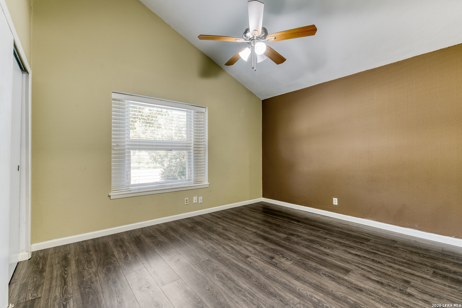 120 S Winston Lane San Antonio TX 78213