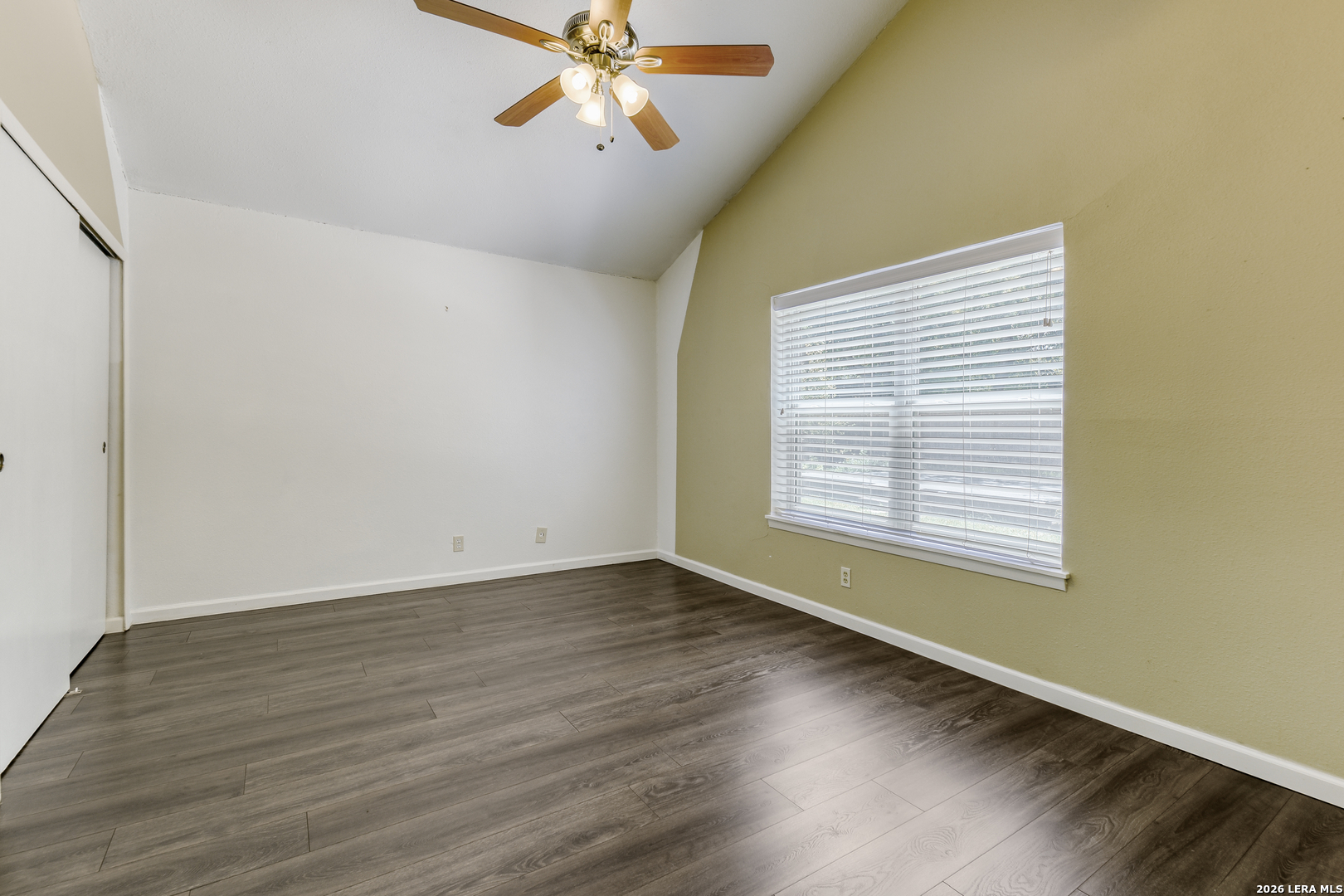 120 S Winston Lane San Antonio TX 78213